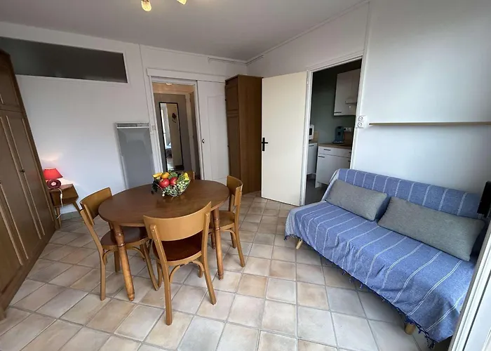 Bord De Avec Balcon Et Parking A - Fr-1-224c-342 아파트 *