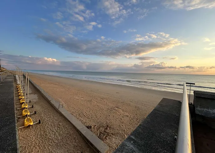 Bord De Avec Balcon Et Parking A - Fr-1-224c-342 아파트 *