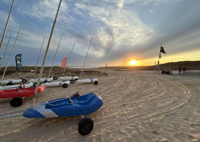 Bord De Avec Balcon Et Parking A - Fr-1-224c-342 *